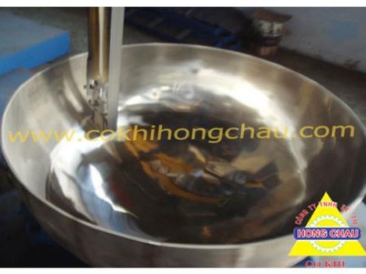 The process of polishing tank head