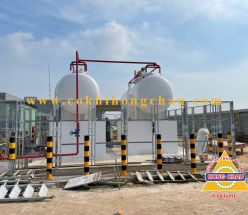 Gas tank